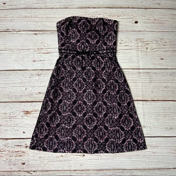 Helen Wang NYC Pink with Black Lace Strapless Fit and Flare Dress Sz 4 - Picture 2 of 16